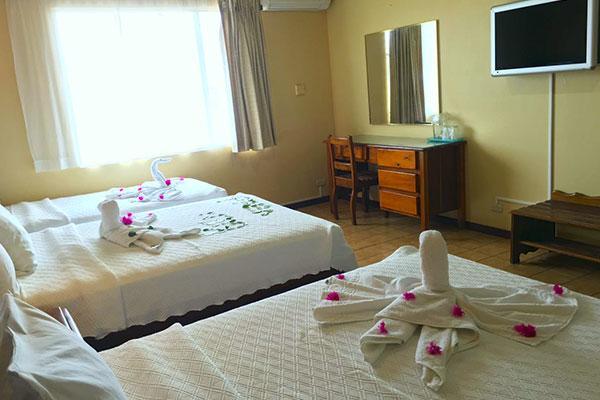 Hotel Yadran Beach Resort Puntarenas Dış mekan fotoğraf